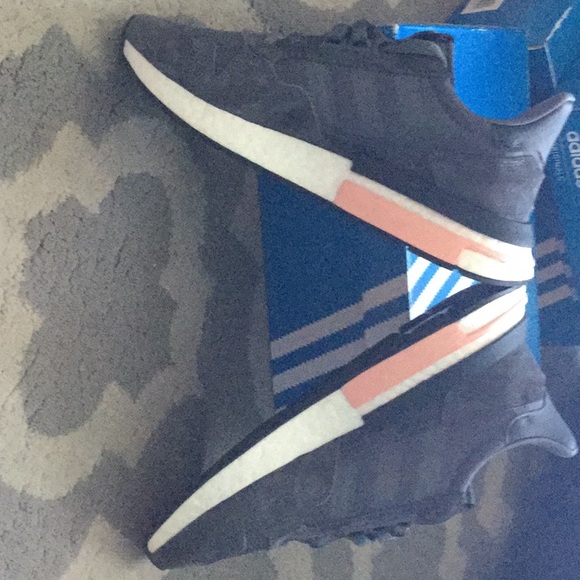 Adidas - Picture 5 of 5